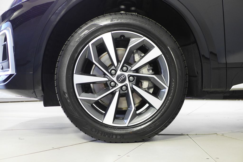 Thumbnail: 2023 Audi Q5 - 5