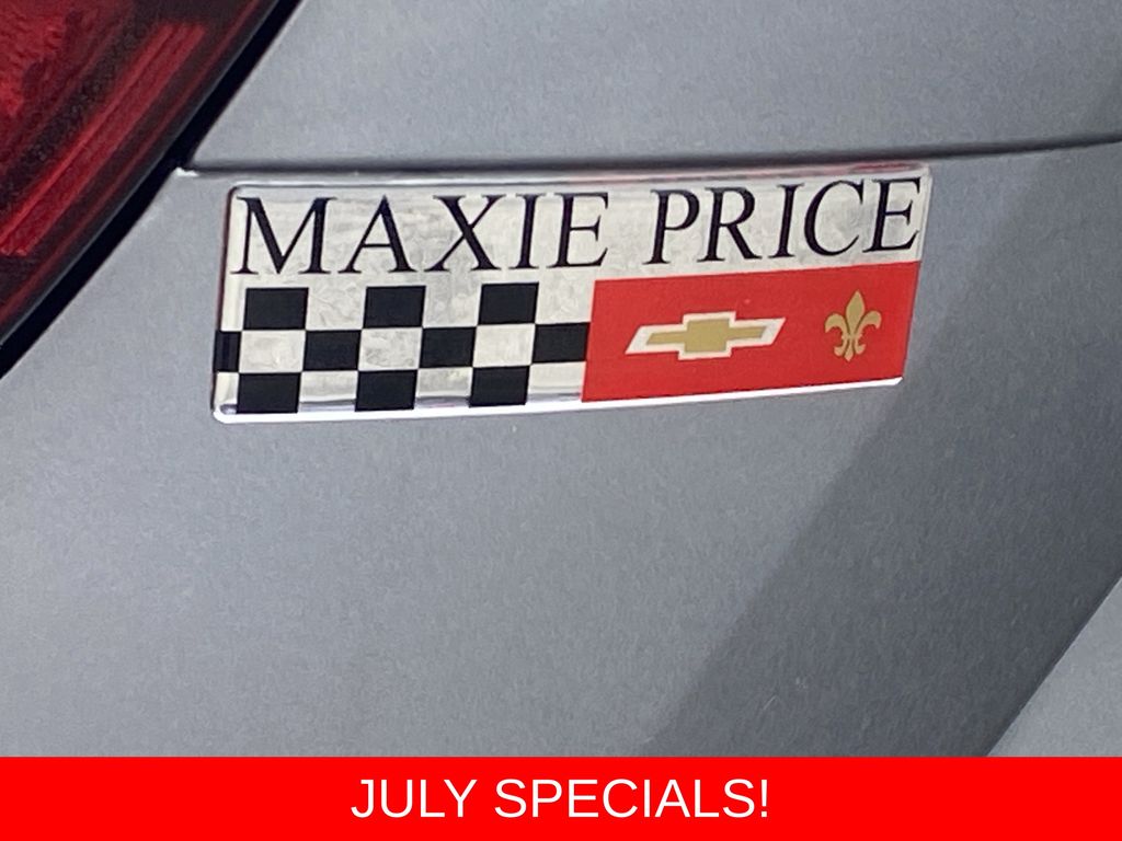 Used 2025 Chevrolet Trax SUV