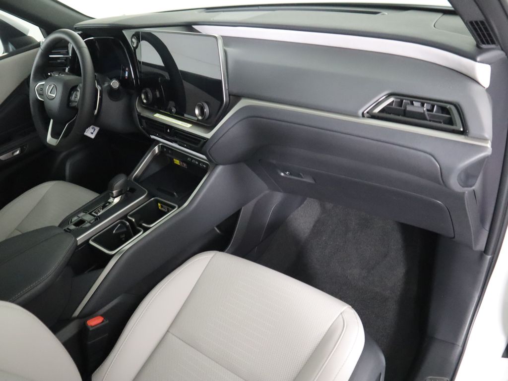 Thumbnail: 2026 Lexus TX - 17