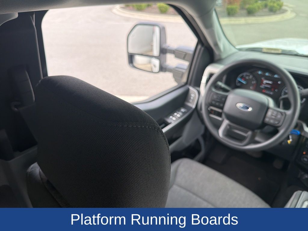 2025 Ford F-350 Super Duty XL