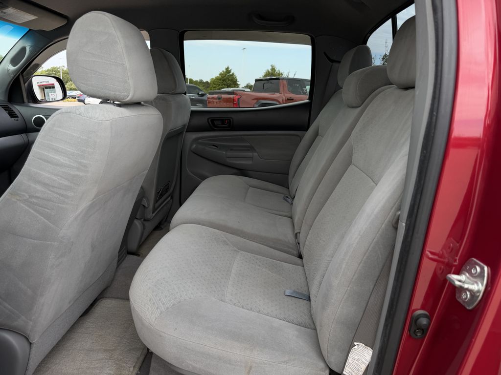 Used 2005 Toyota Tacoma Truck