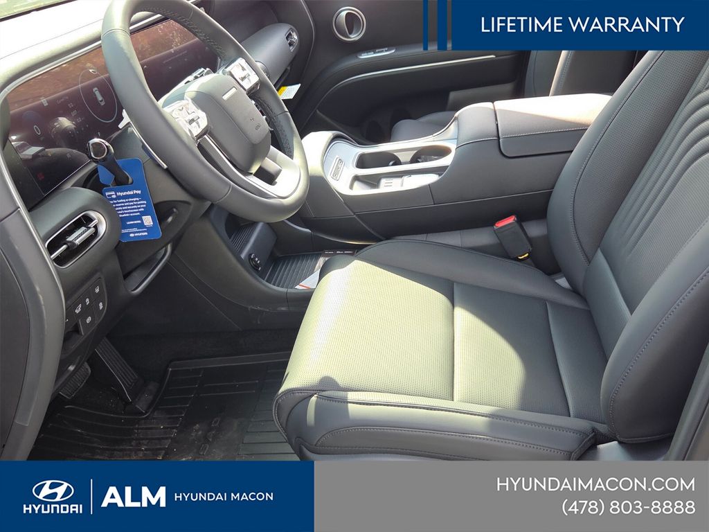 New 2026 White HYUNDAI SEL Premium image 14