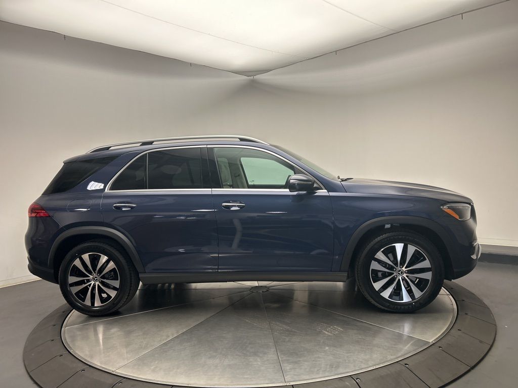 Thumbnail: 2026 Mercedes-Benz GLE - 9