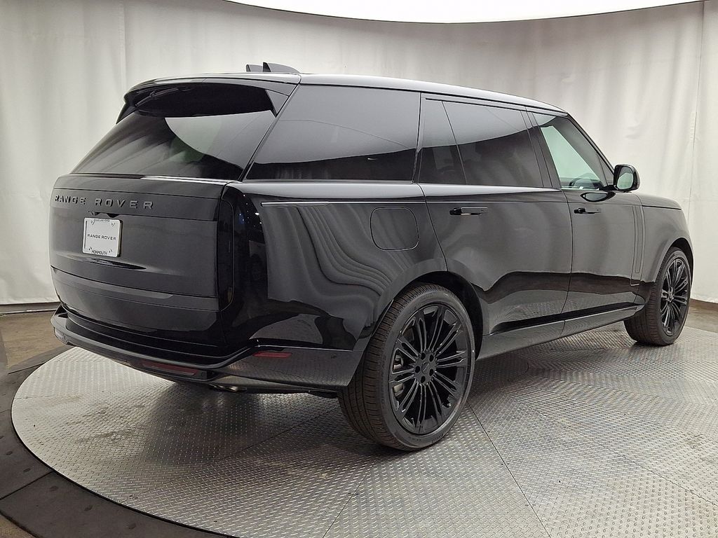 Thumbnail: 2026 Land Rover Range Rover - 3