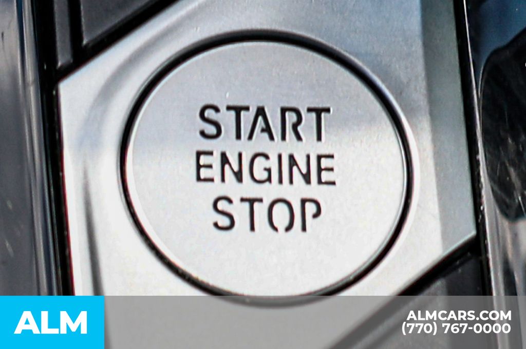 Used 2024 White BMW xDrive30i image 45