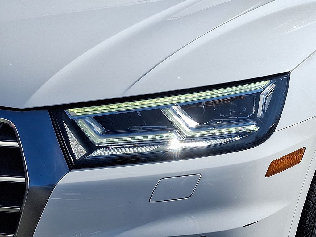 Thumbnail: 2018 Audi Q5 - 9