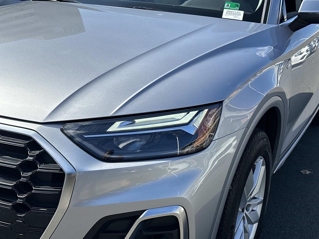 Thumbnail: 2023 Audi Q5 - 2