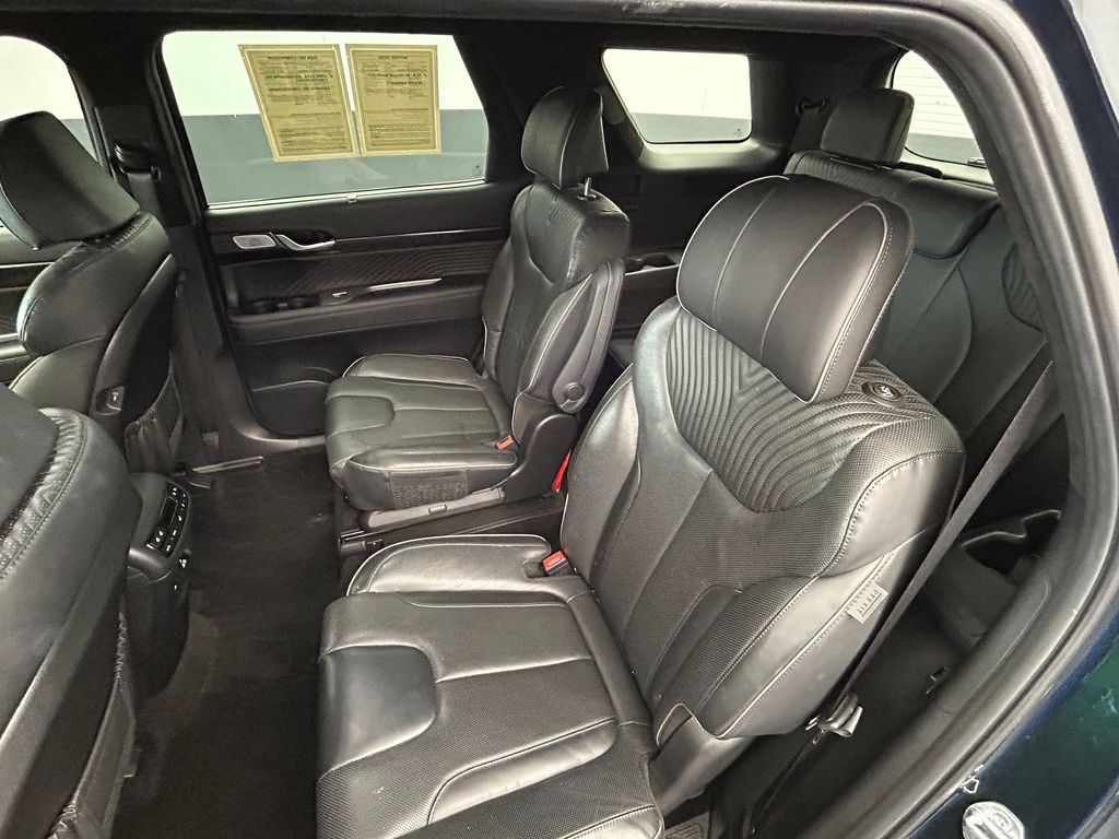 Used 2024 Robust Emerald Hyundai Calligraphy image 43