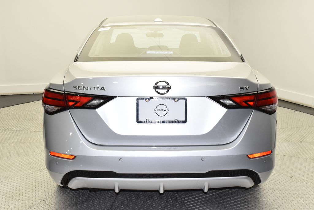 2022 Nissan Sentra SV 6