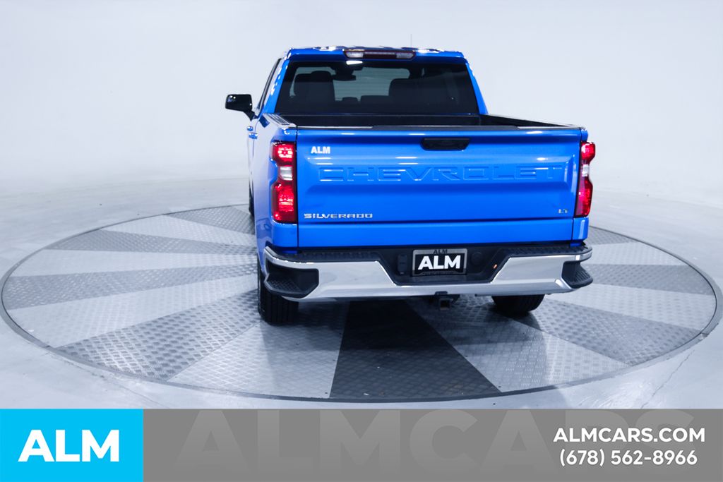 Used 2025 Blue Chevrolet LT image 8