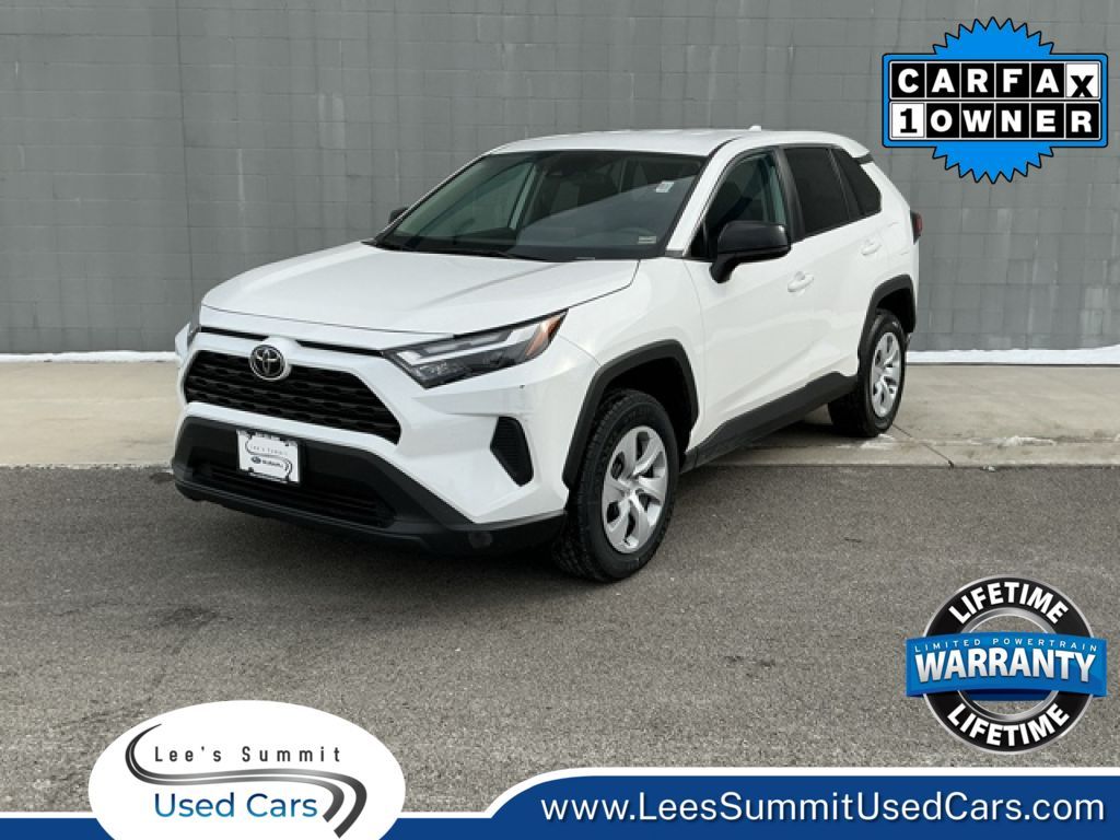 2024 Toyota RAV4 LE AWD