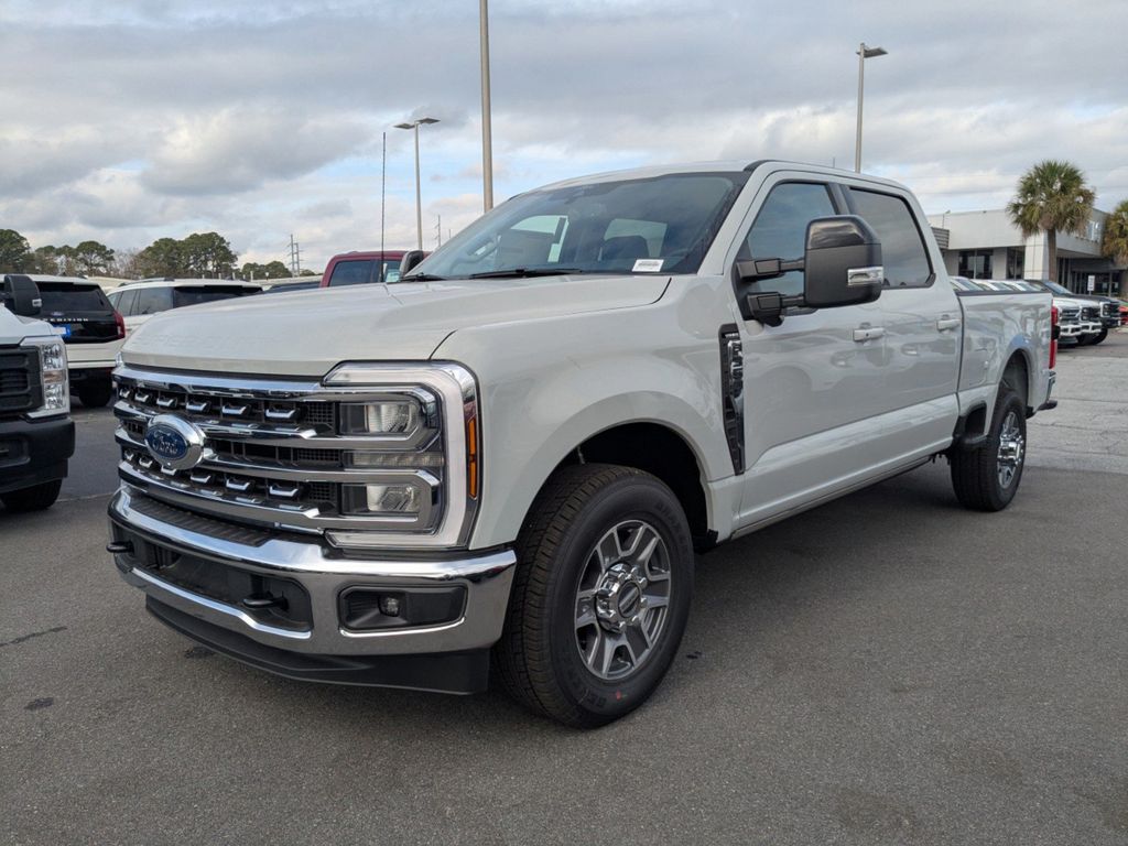 2026 Ford F-350 LARIAT