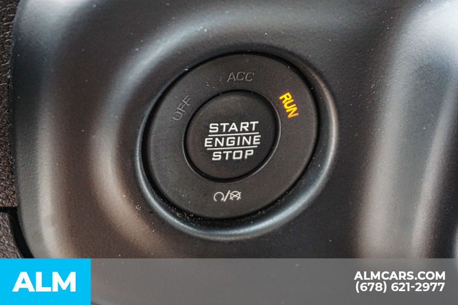 Used 2022 Black Jeep Overland image 45
