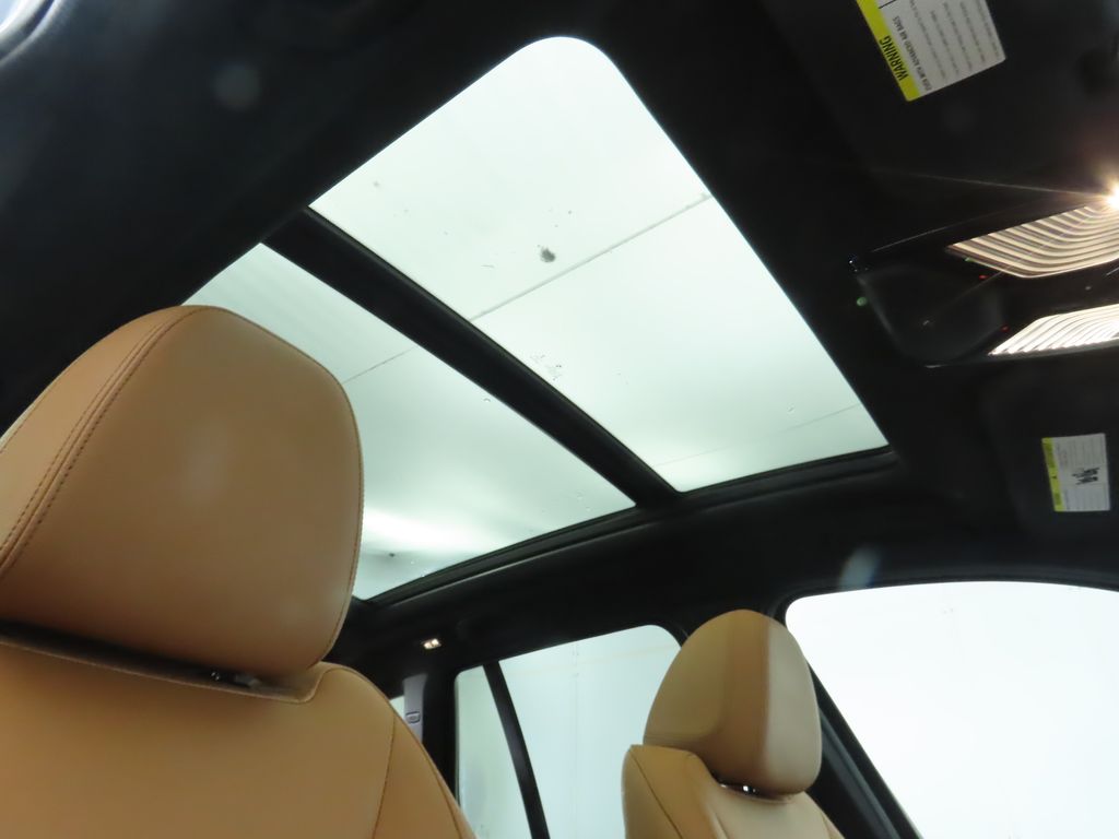 Thumbnail: 2021 BMW X3 - 19