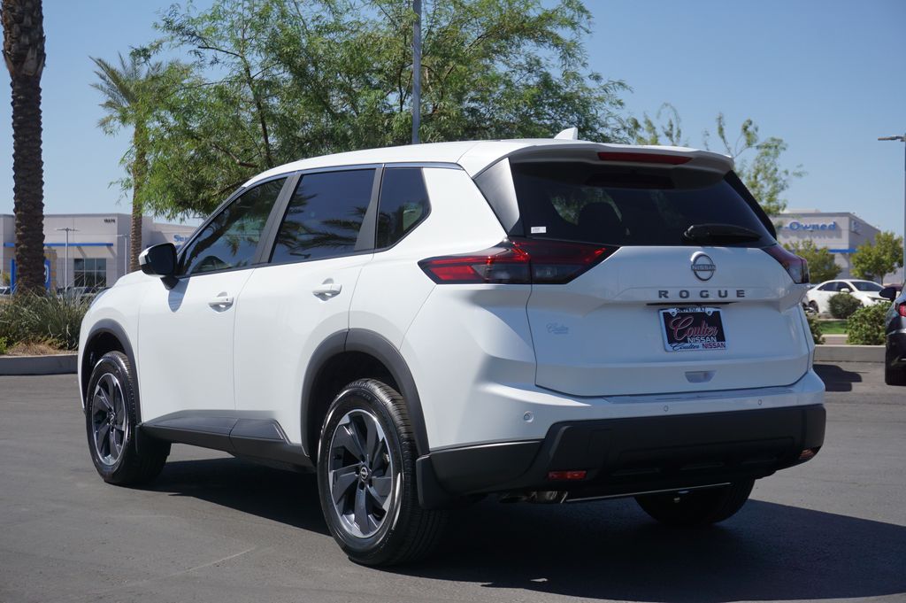 2025 Nissan Rogue SV 3