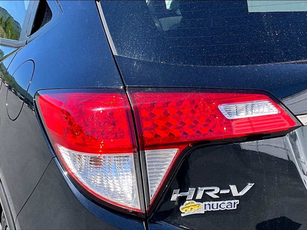 2021 Honda HR-V — photo 31
