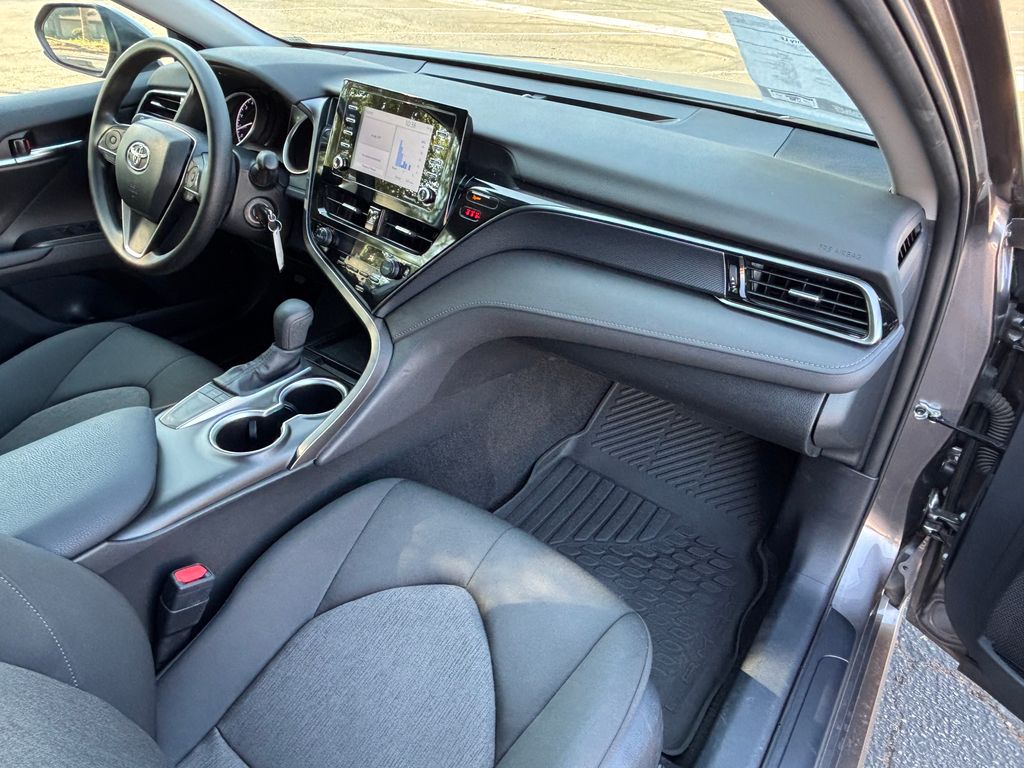 Thumbnail: 2024 Toyota Camry - 21