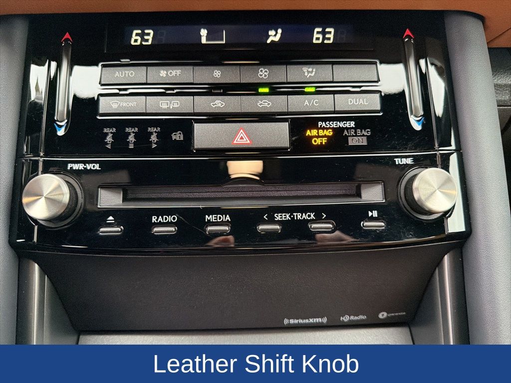 2024 Lexus IS 350 F SPORT Design