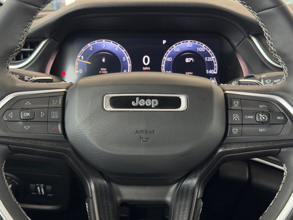 2023 Jeep Grand Cherokee L Altitude - 7