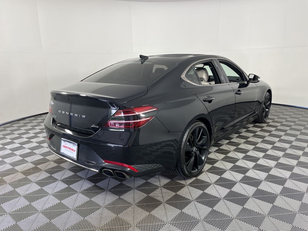Thumbnail: 2023 Genesis G70 - 5