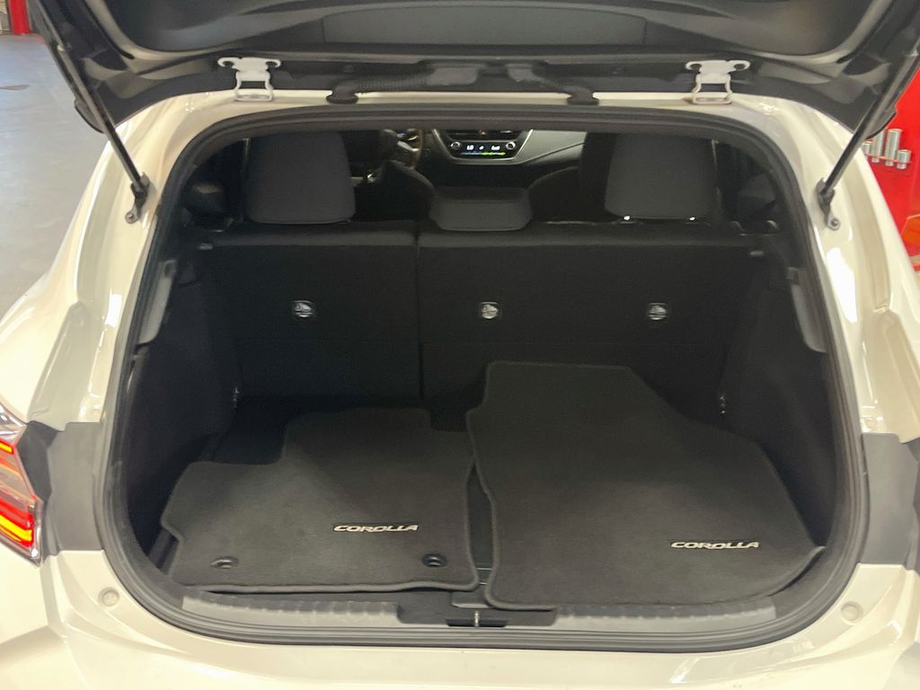 Used 2022 White Toyota SE Nightshade Edition image 24