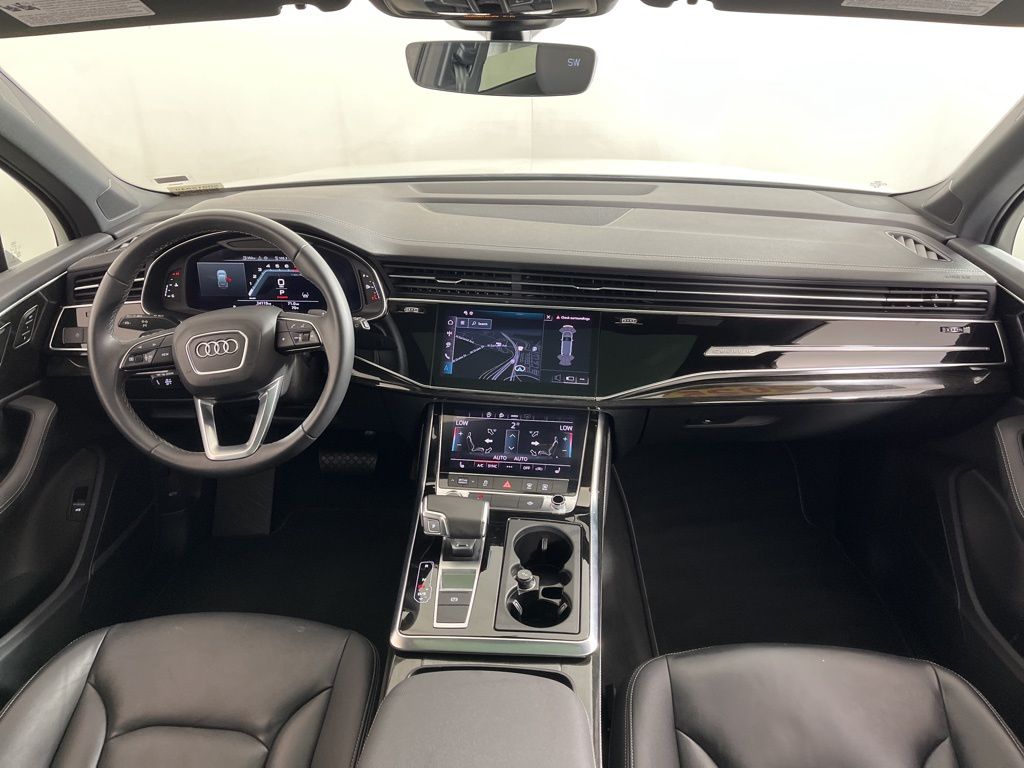 Thumbnail: 2025 Audi Q7 - 22