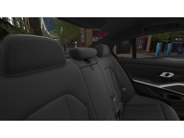 Thumbnail: 2025 BMW 3 Series - 12