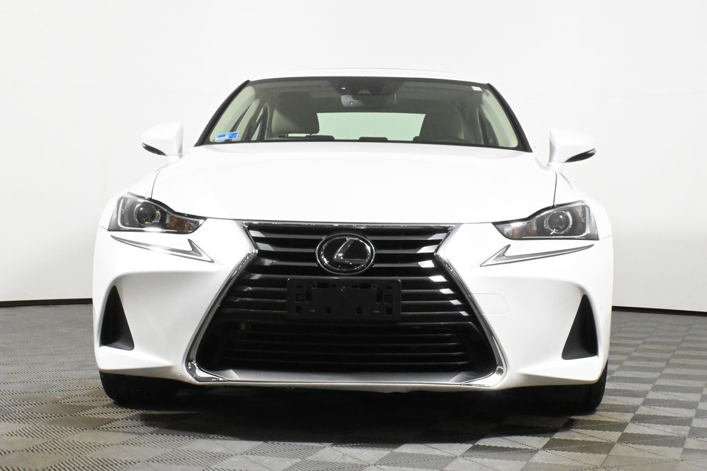 2020 Lexus IS 300 10