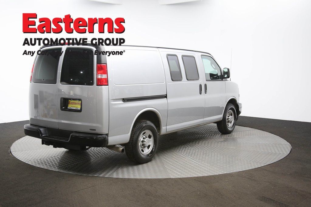 Used 2018 Silver Chevrolet Work Van image 35