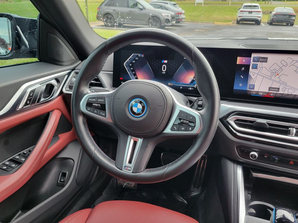 Thumbnail: 2023 BMW i4 - 18