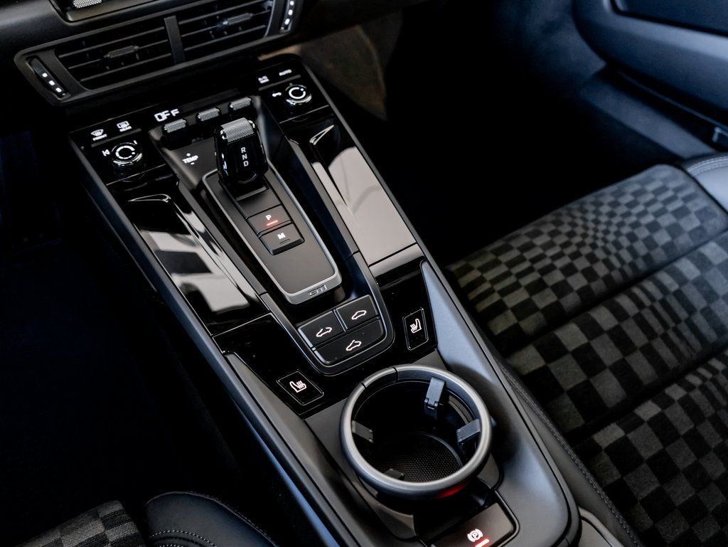 New 2026  Porsche Carrera image 22