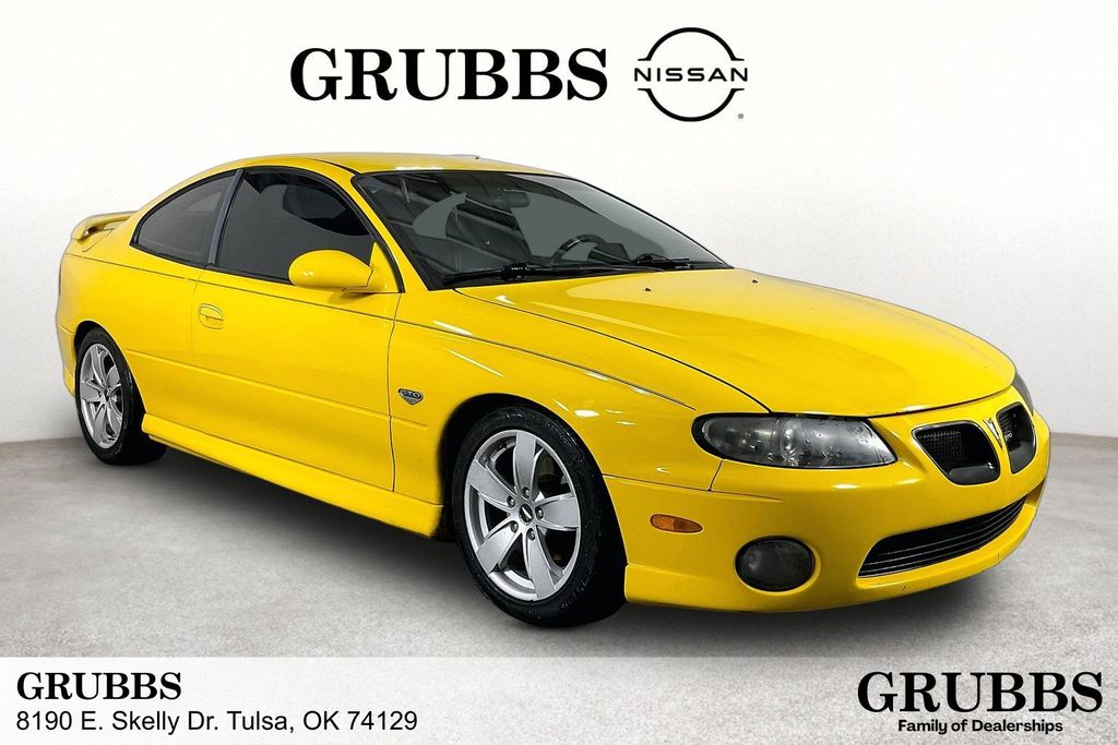 2004 Pontiac GTO Coupe