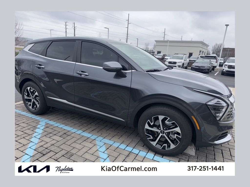 2024 Kia Sportage EX FWD