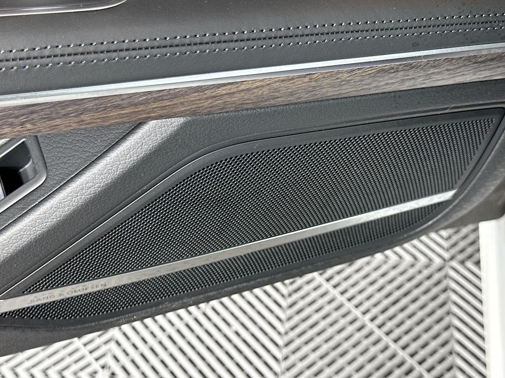2024 Audi A8 L 19