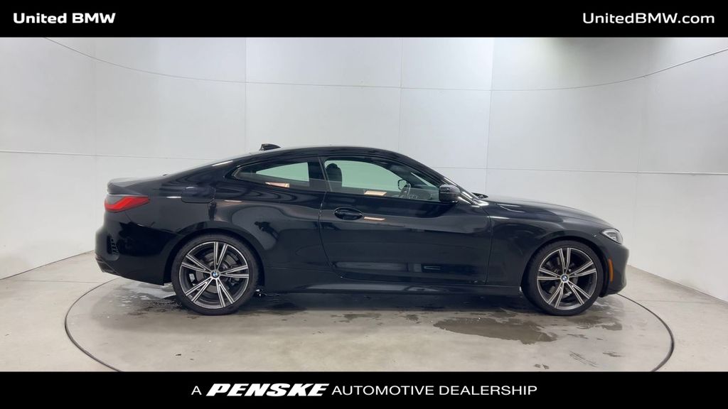 Thumbnail: 2023 BMW 4 Series - 9