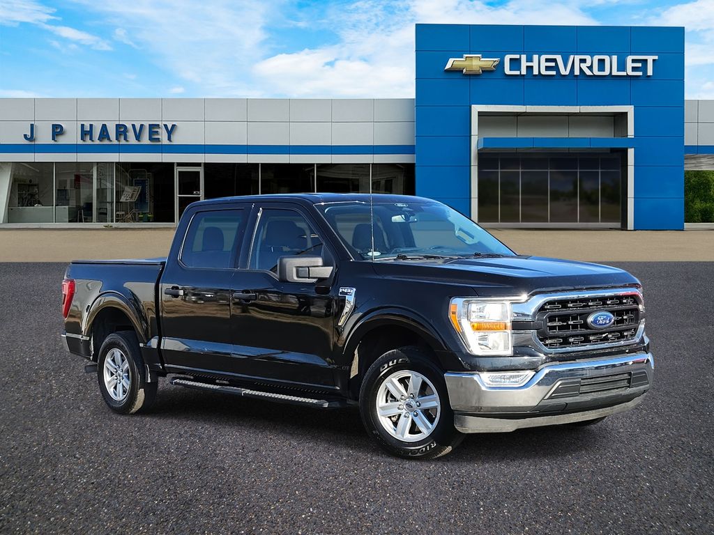 2022 Ford F-150 XLT SuperCrew RWD