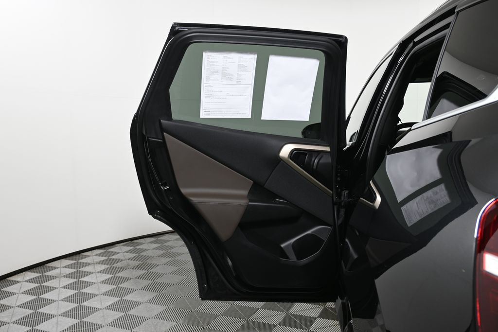 Thumbnail: 2025 BMW X3 - 31