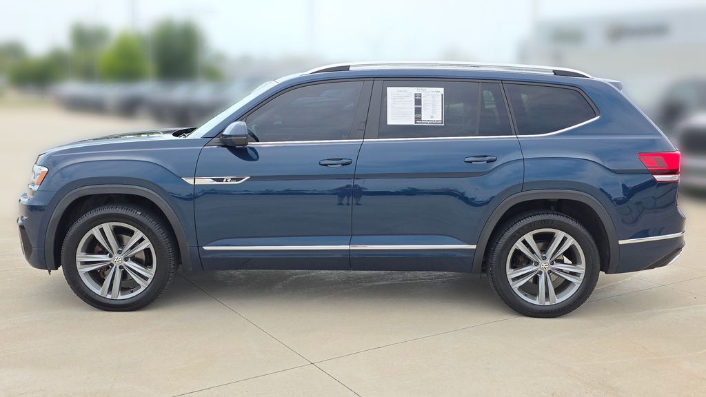 Used 2019 Volkswagen Atlas SE R-Line w/Tech with VIN 1V2XR2CA8KC608501 for sale in Kansas City