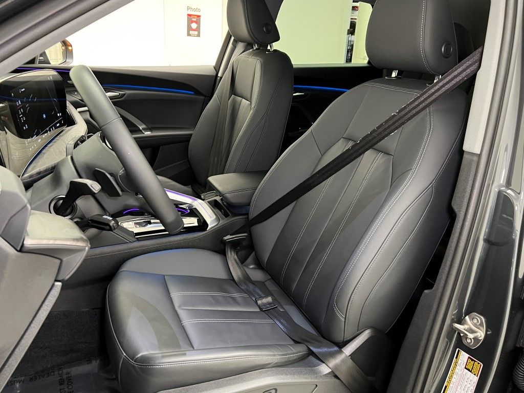 Thumbnail: 2025 Audi Q5 - 26