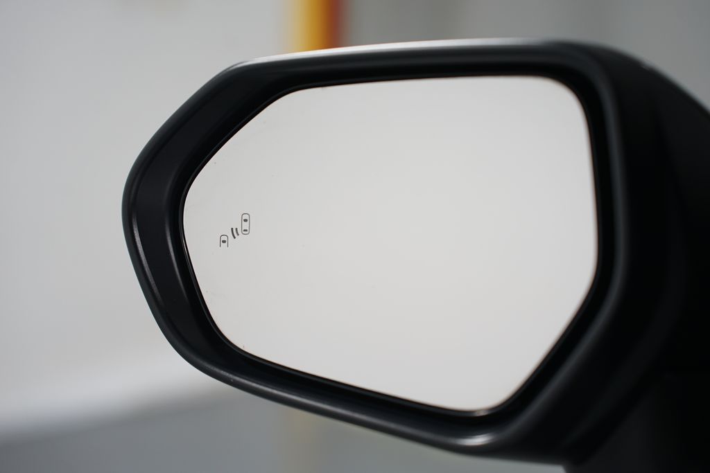 Thumbnail: 2025 Toyota Camry - 27