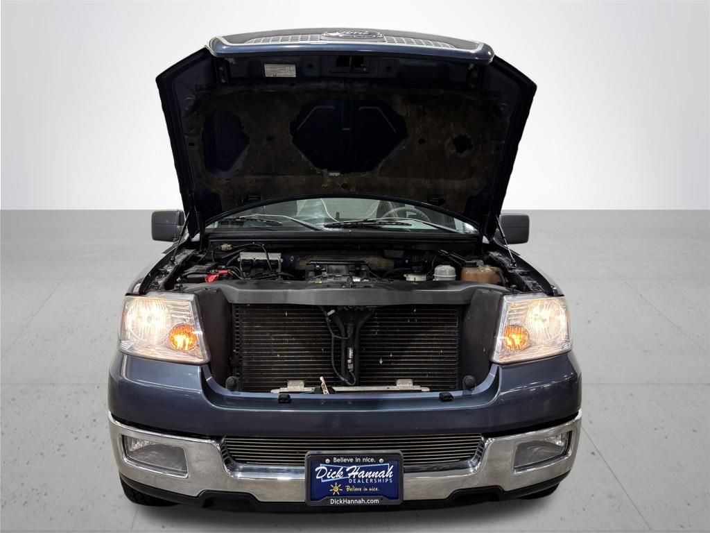 2004 Ford F-150 XLT