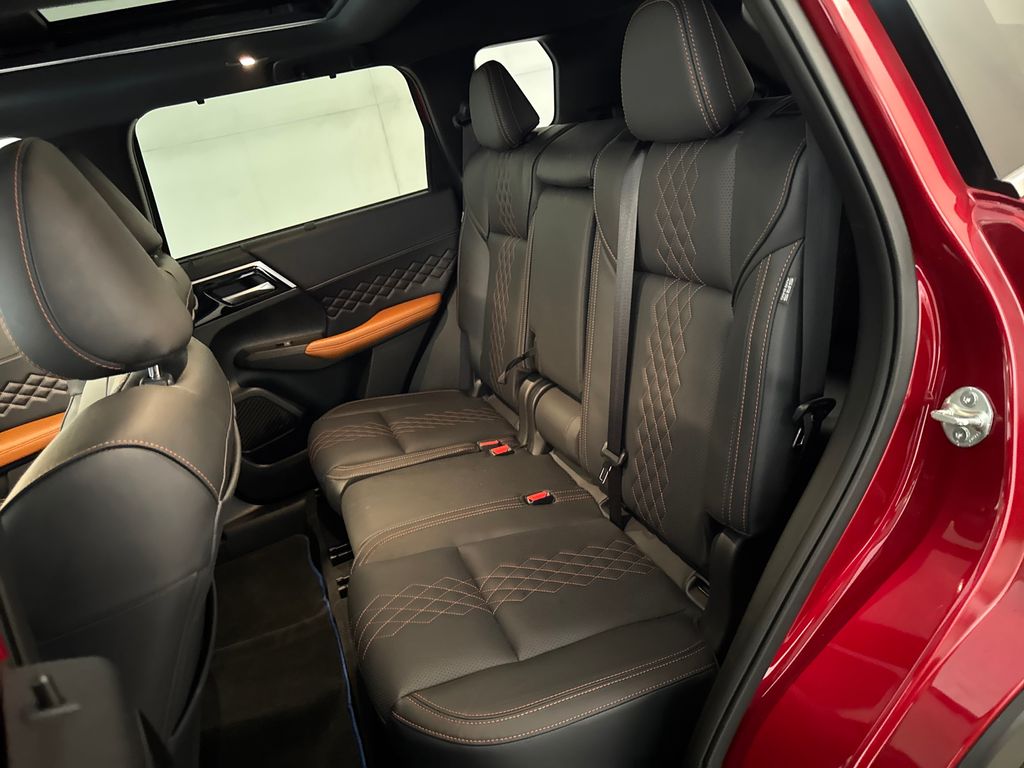 2025 Red Diamond/Black Roof Mitsubishi Outlander PHEV SEL Platinum Edition AWD SUV
