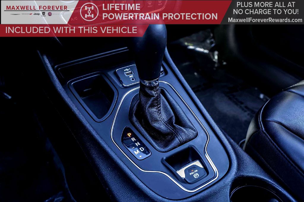 Used Car 2020 Jeep Cherokee  Latitude Plus For Sale Under $20,000 In Taylor, Texas