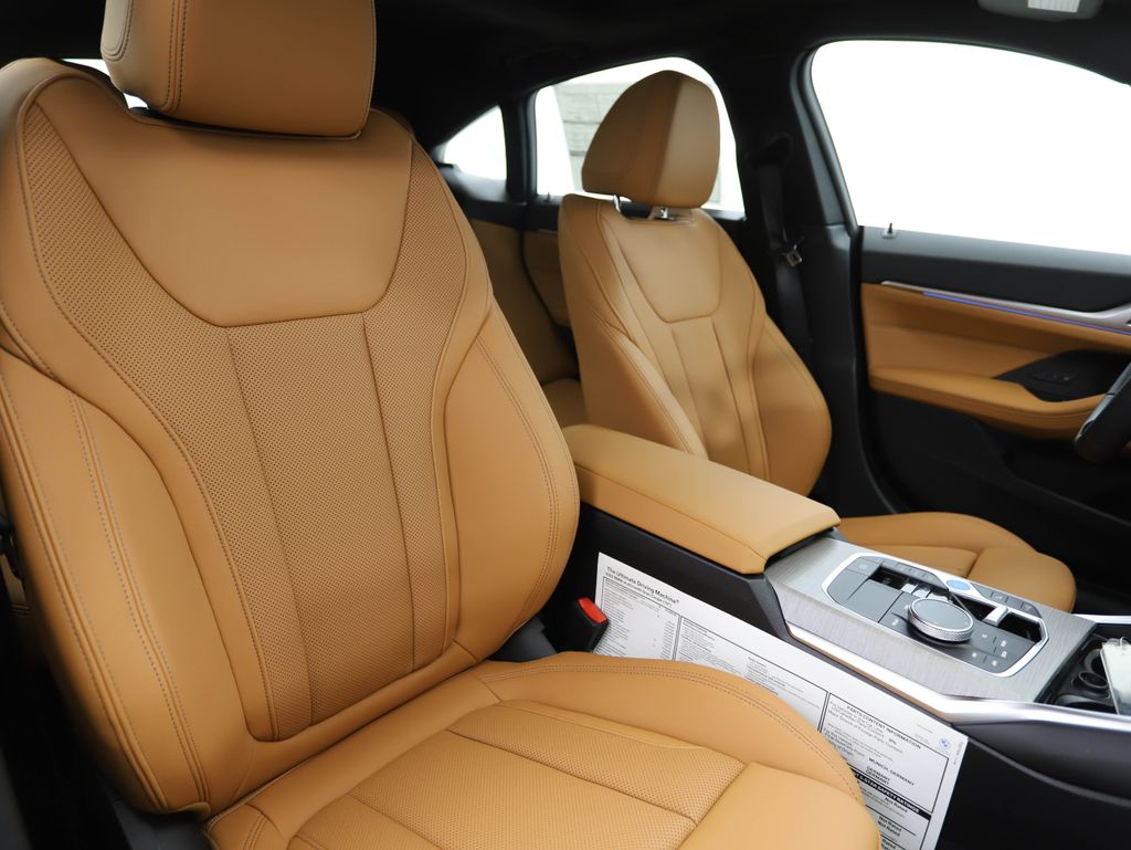 2025 BMW i4 xDrive40 31