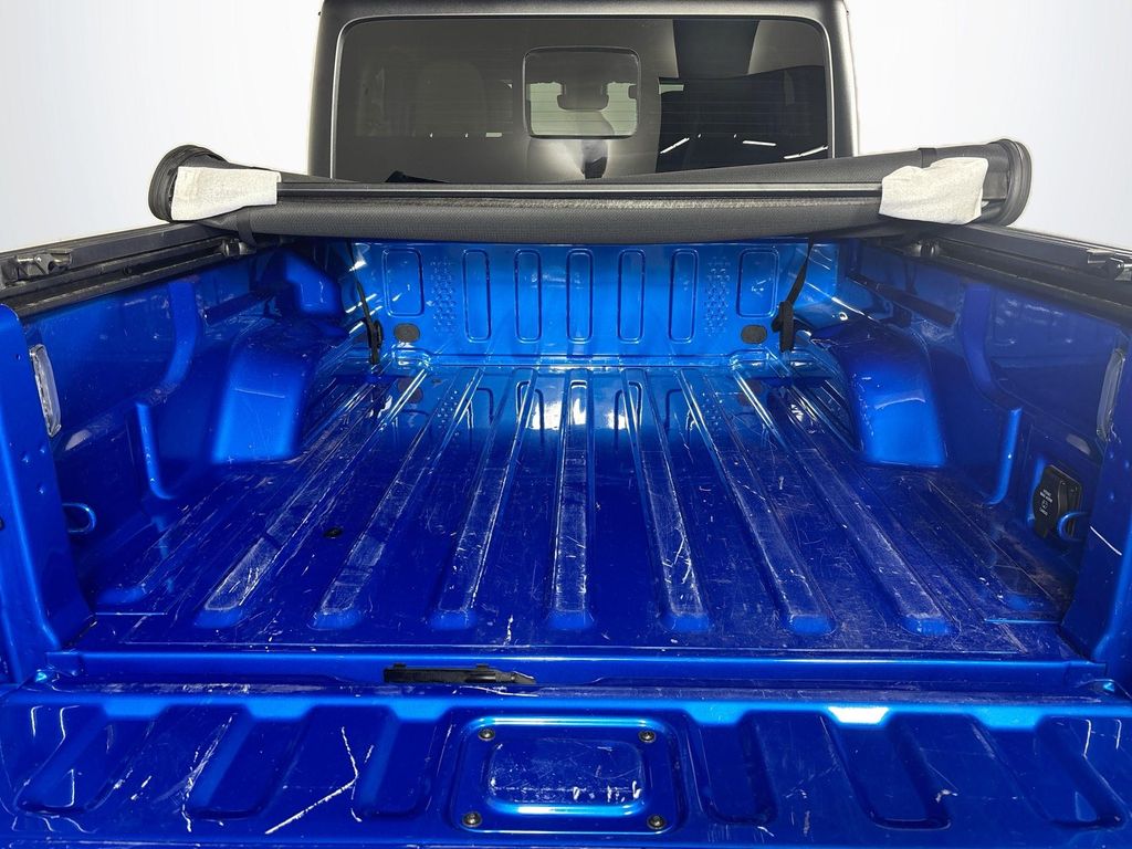 2024 Jeep Gladiator Willys