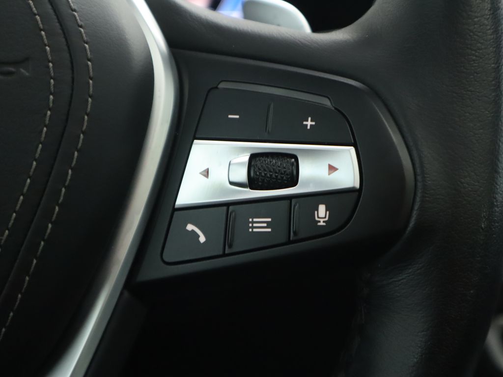 Thumbnail: 2024 BMW X5 - 12