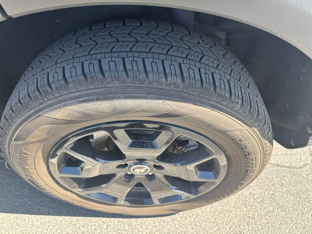 Thumbnail: 2021 Ford Bronco Sport - 11