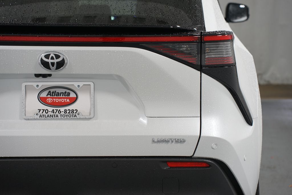 Thumbnail: 2026 Toyota bZ - 10