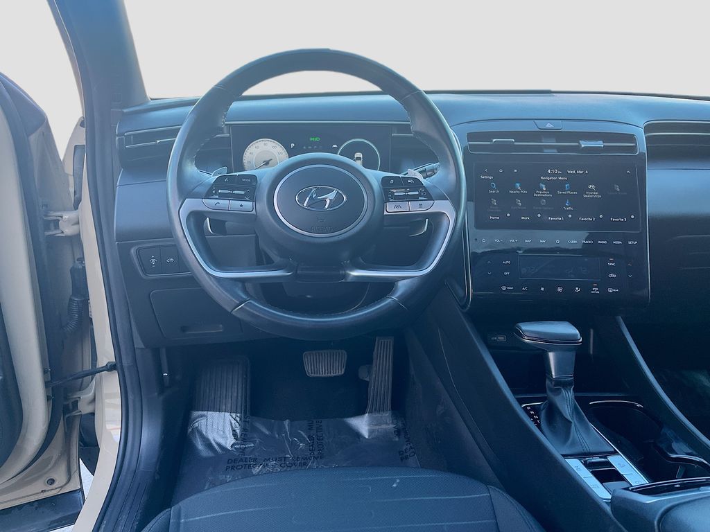 Used 2023 Beige Hyundai SEL Premium image 24
