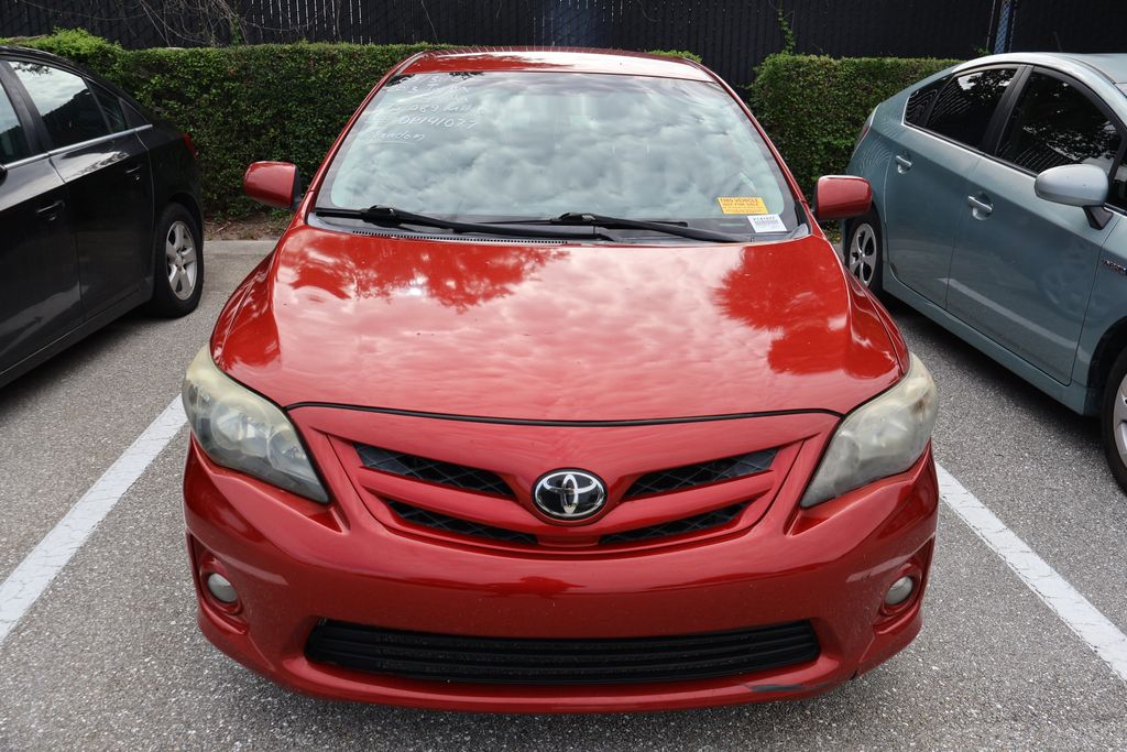 Thumbnail: 2013 Toyota Corolla - 5